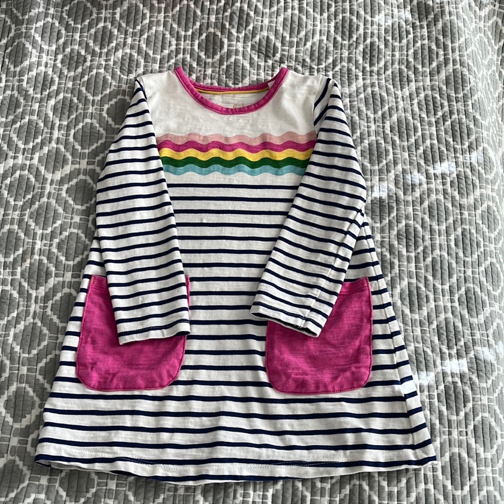 Mini Biden light weight colorful dress.